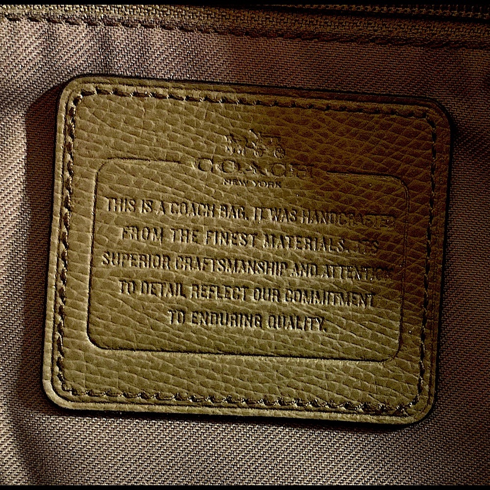 NWOT Authentic Coach Nylon Shoulder Bag 35500 - Green - Picture 10 of 12